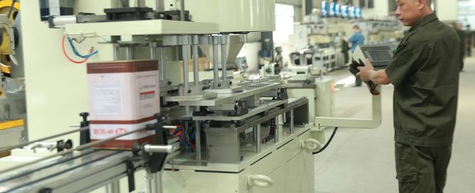 Технология-железных банок с покрытием, дающая больше возможностей